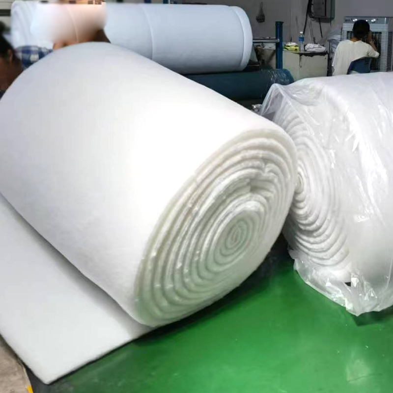 Panneaux d'éponge de coton de mousse insonorisée acoustique de tuiles blanches à haute densité d'usine de la Chine pour la solution de conception graphique de salle d'enregistrement